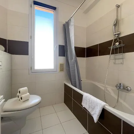 Gambetta - Wifi, 2 Pers Appartement Nice